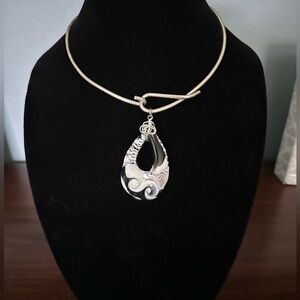 Collar Necklace with 2 Pendants